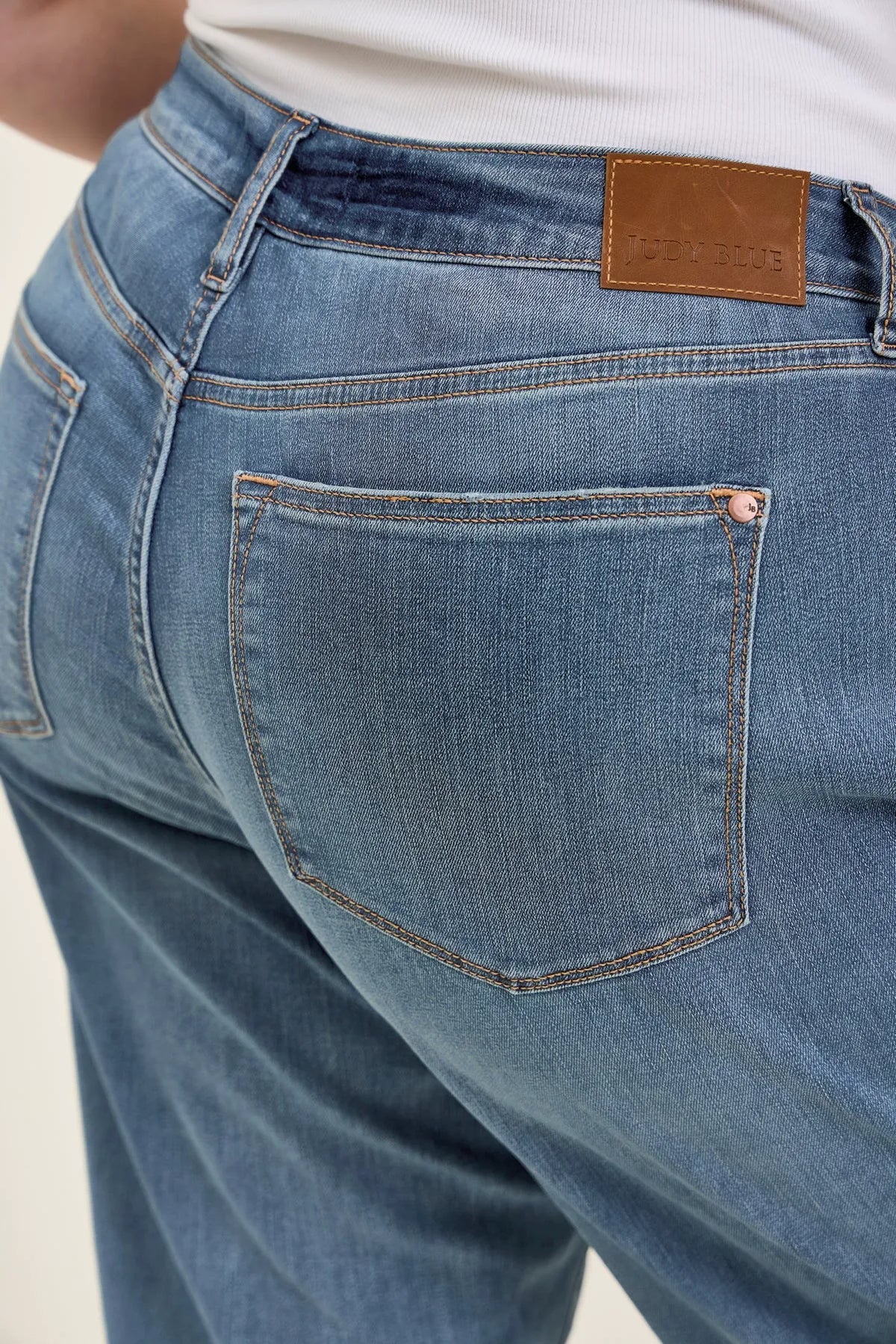 Kimberly Straight Fit (Medium Wash) - PLUS