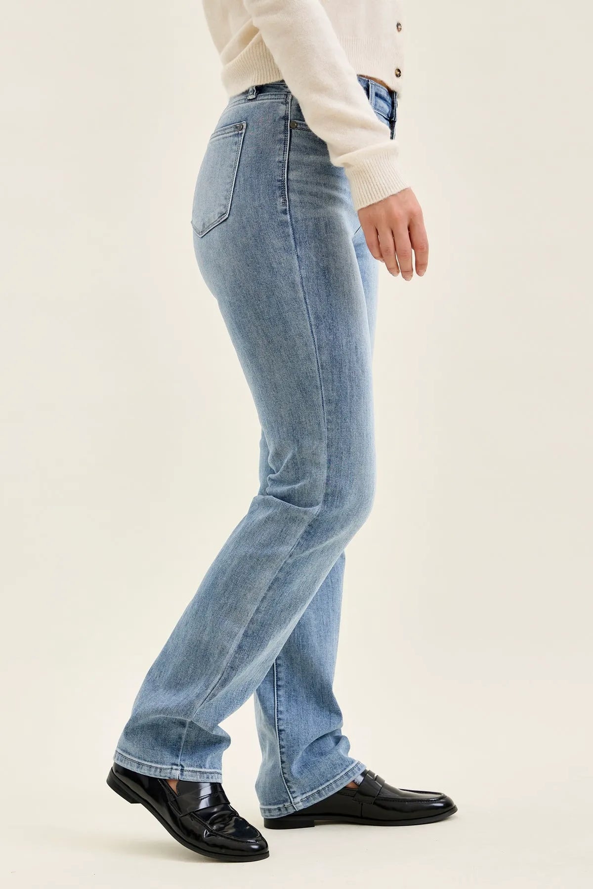 Brenda 90's Straight Fit
