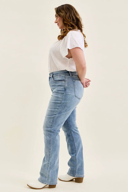 Brenda 90's Straight Fit - PLUS