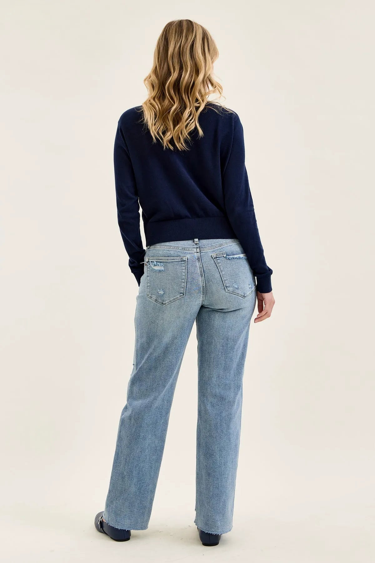 Brenda Retro 90's Destructed Straight Fit