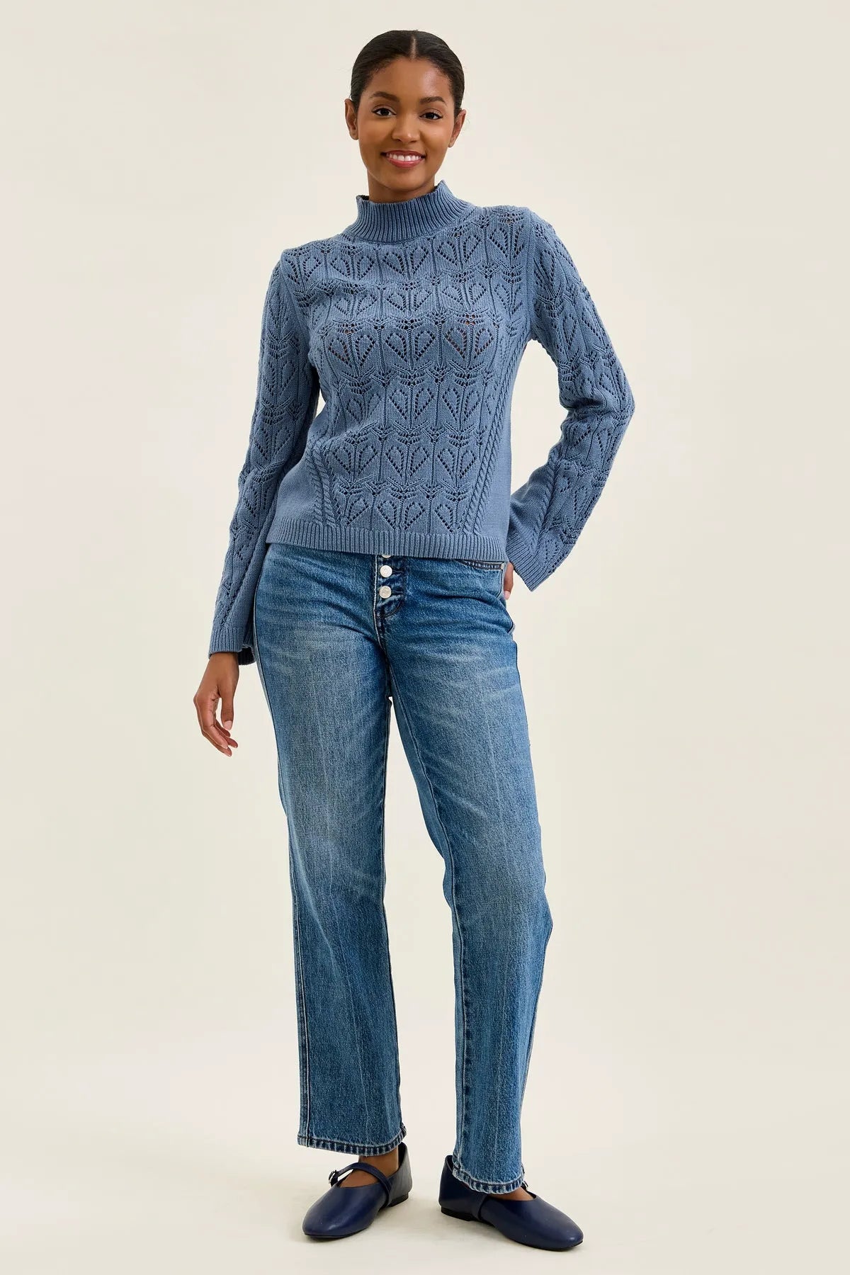 Lara Slim Straight Rigid Magic