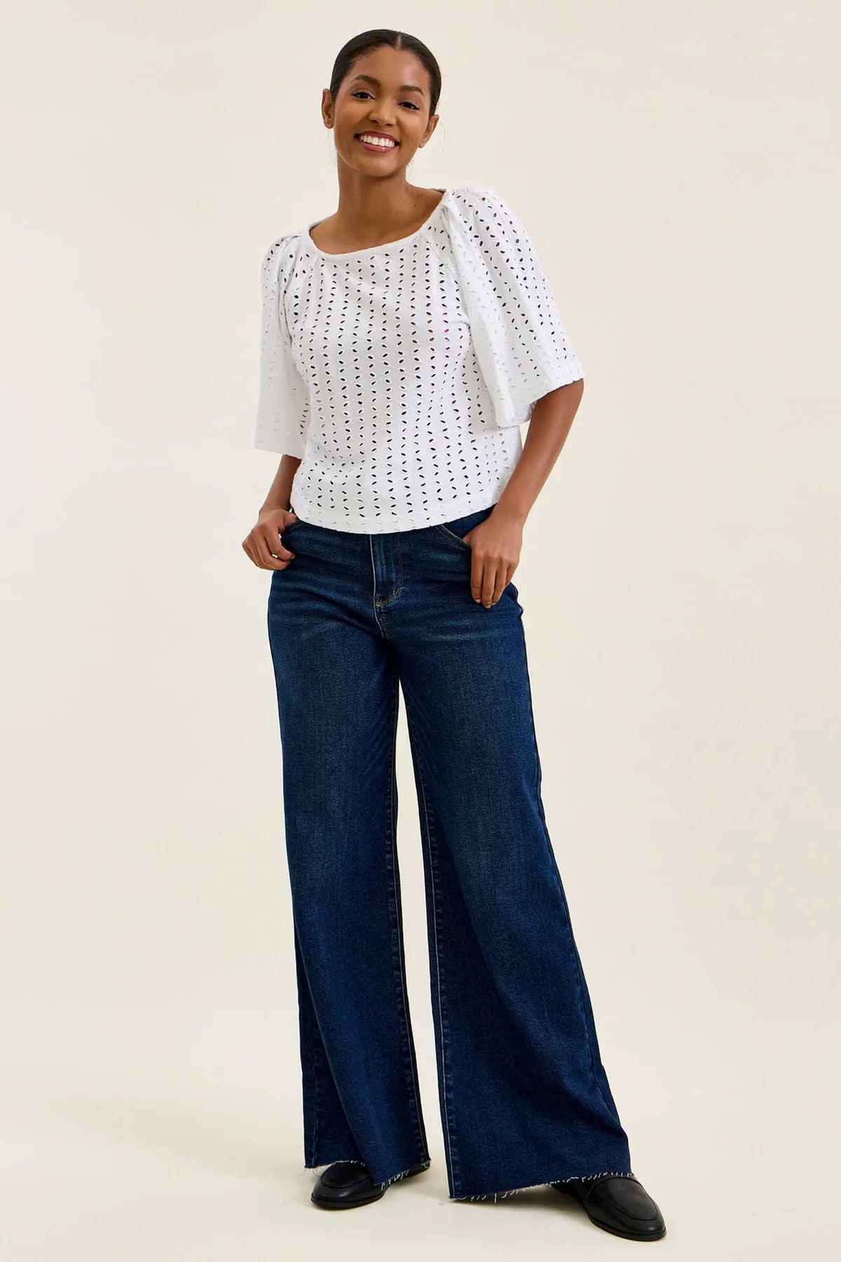 Lux Retro Wide With Adjustable Tabs