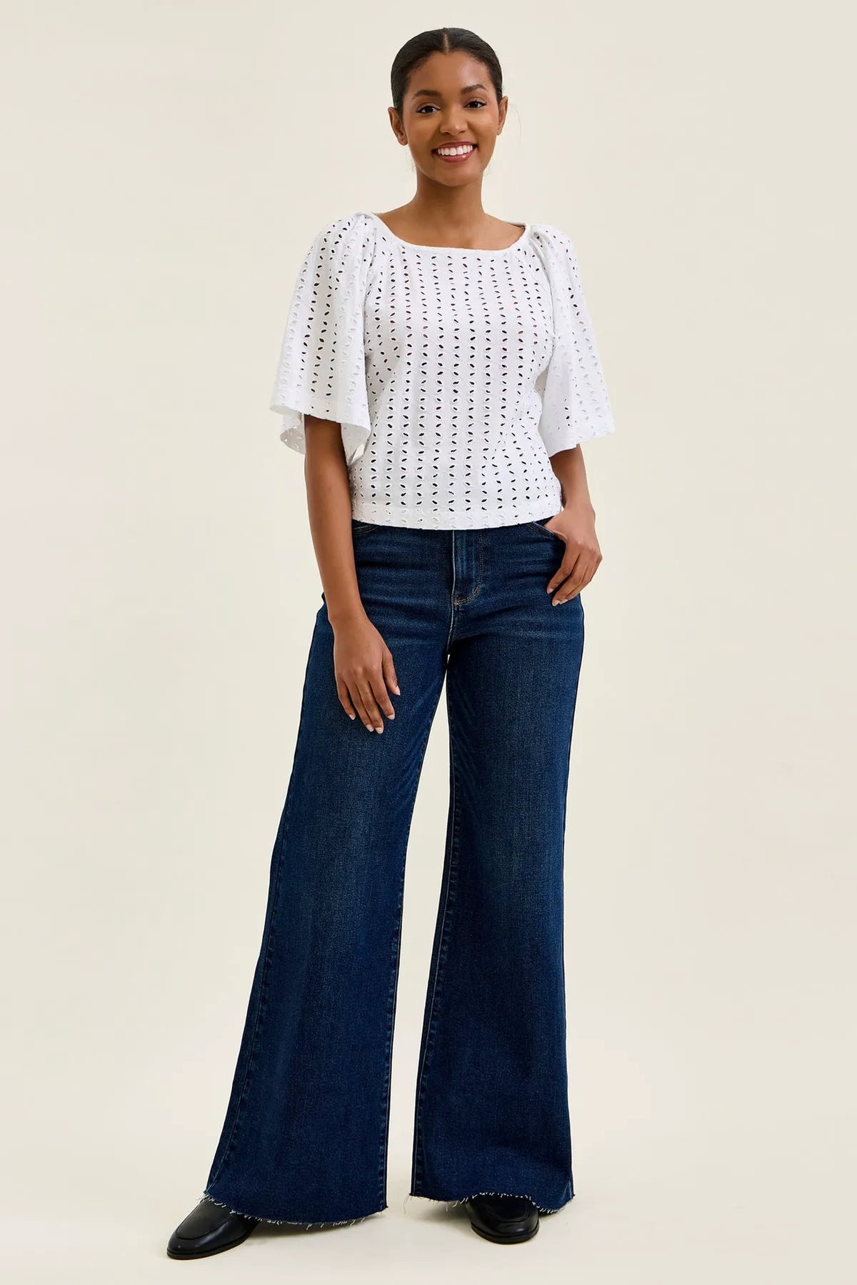 Lux Retro Wide With Adjustable Tabs
