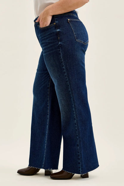 Lux Retro Wide With Adjustable Tabs - PLUS
