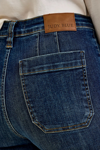 Dottie Utility Wide Crop