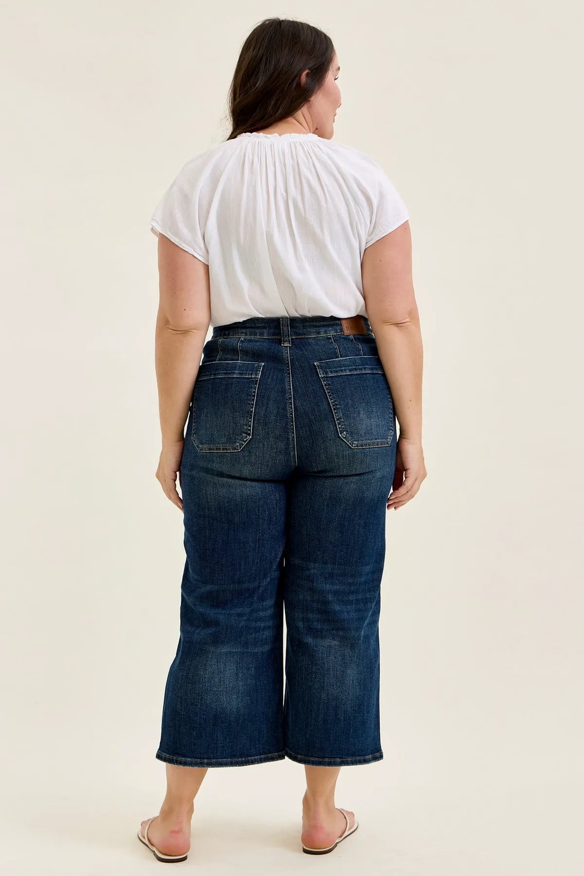 Dottie Utility Wide Crop - PLUS