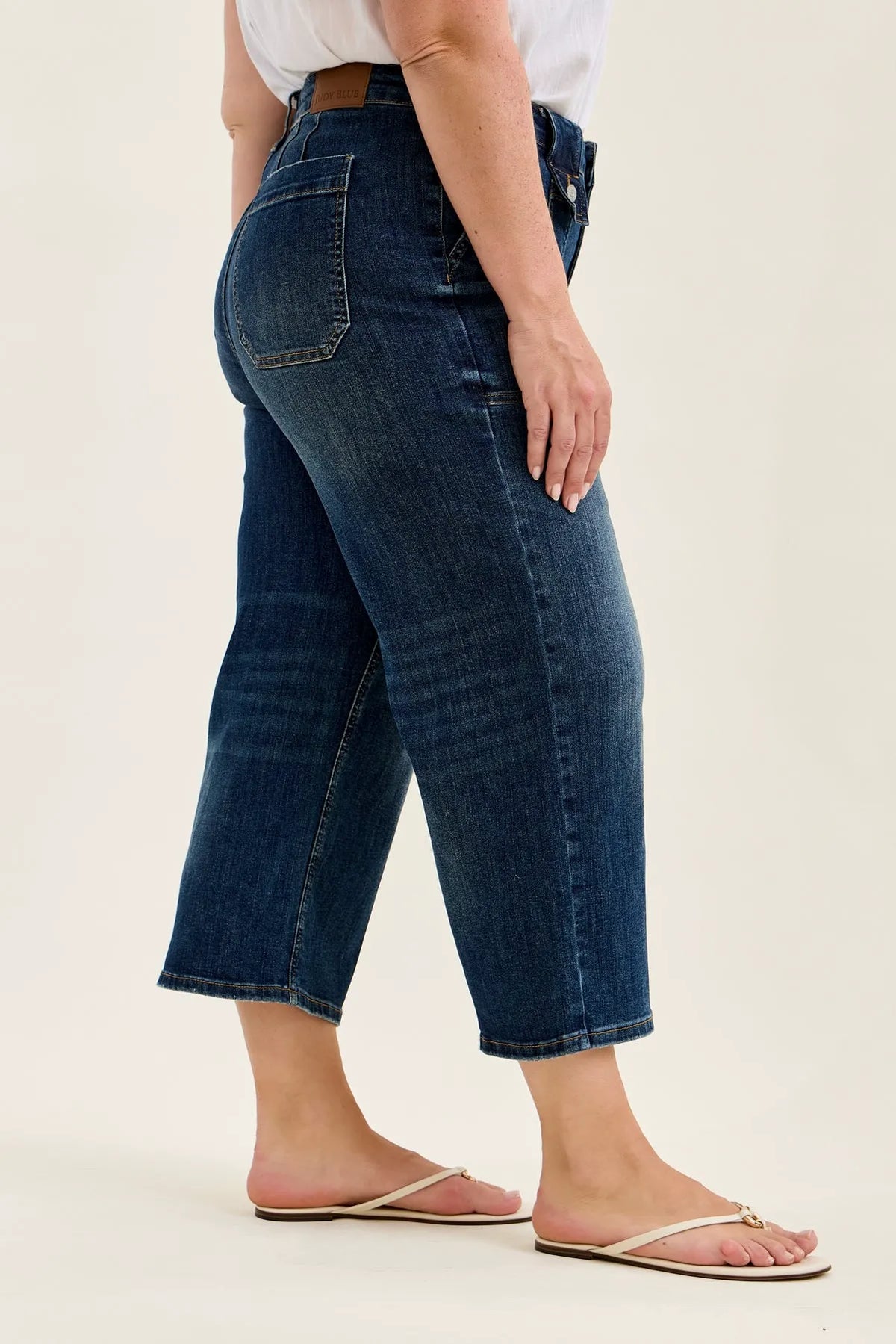 Dottie Utility Wide Crop - PLUS