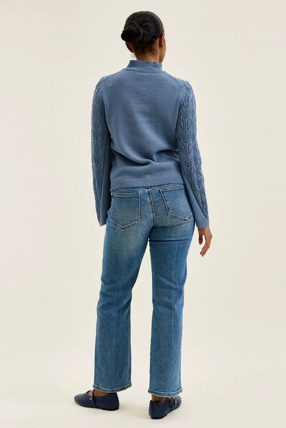 Lara Slim Straight Rigid Magic