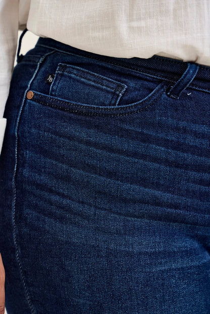 Louisa V-Front Bermuda - PLUS