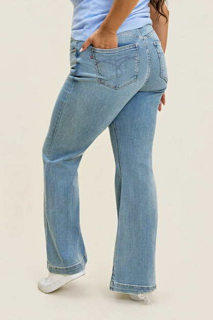 Multi Inseam Charlotte Flare (Standard Inseam) - PLUS