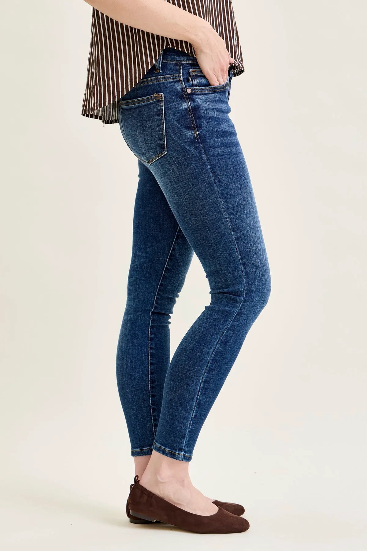 Sienna Handsand Classic Skinny Jeans
