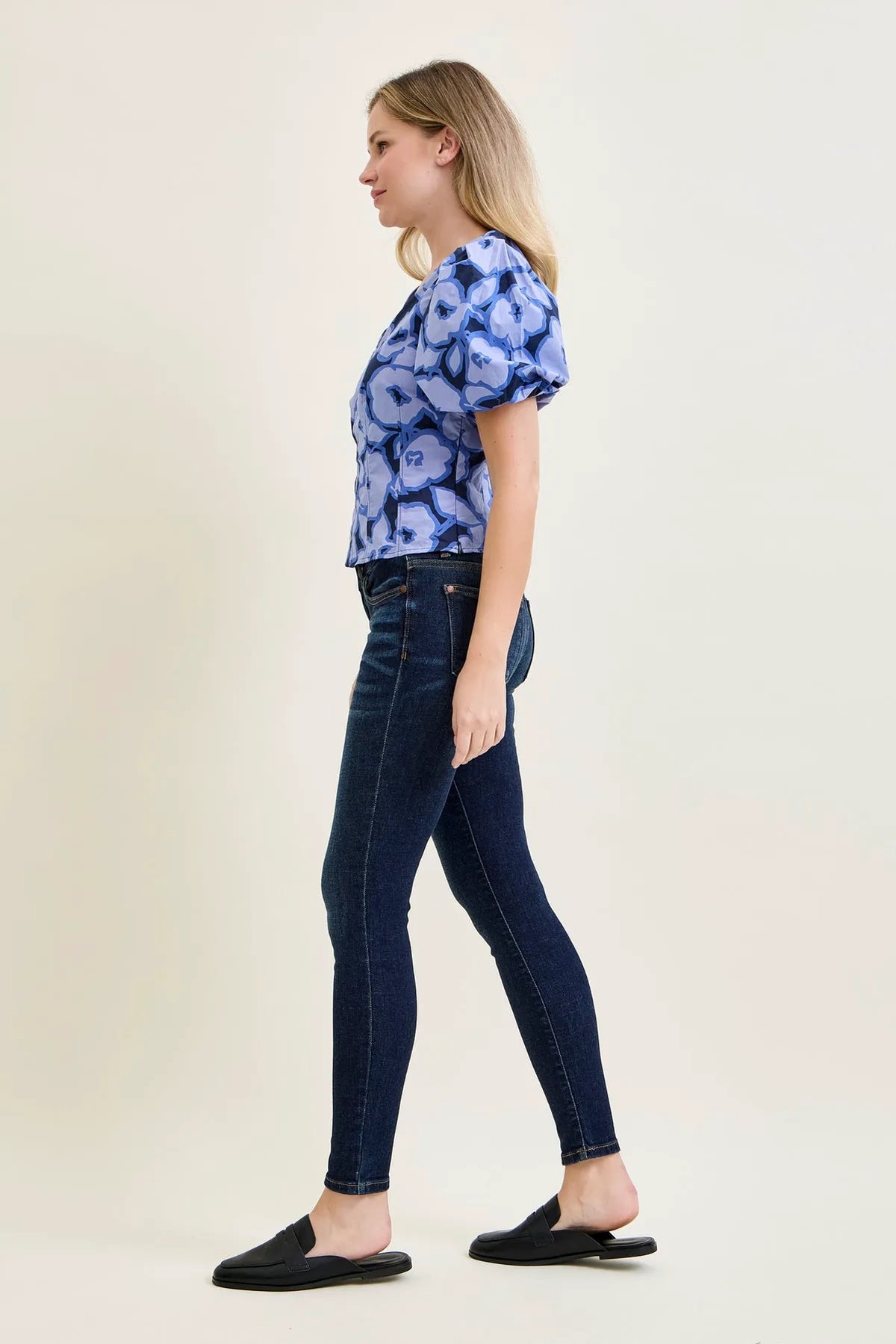 Sienna Handsand Resin Wash Skinny Jeans