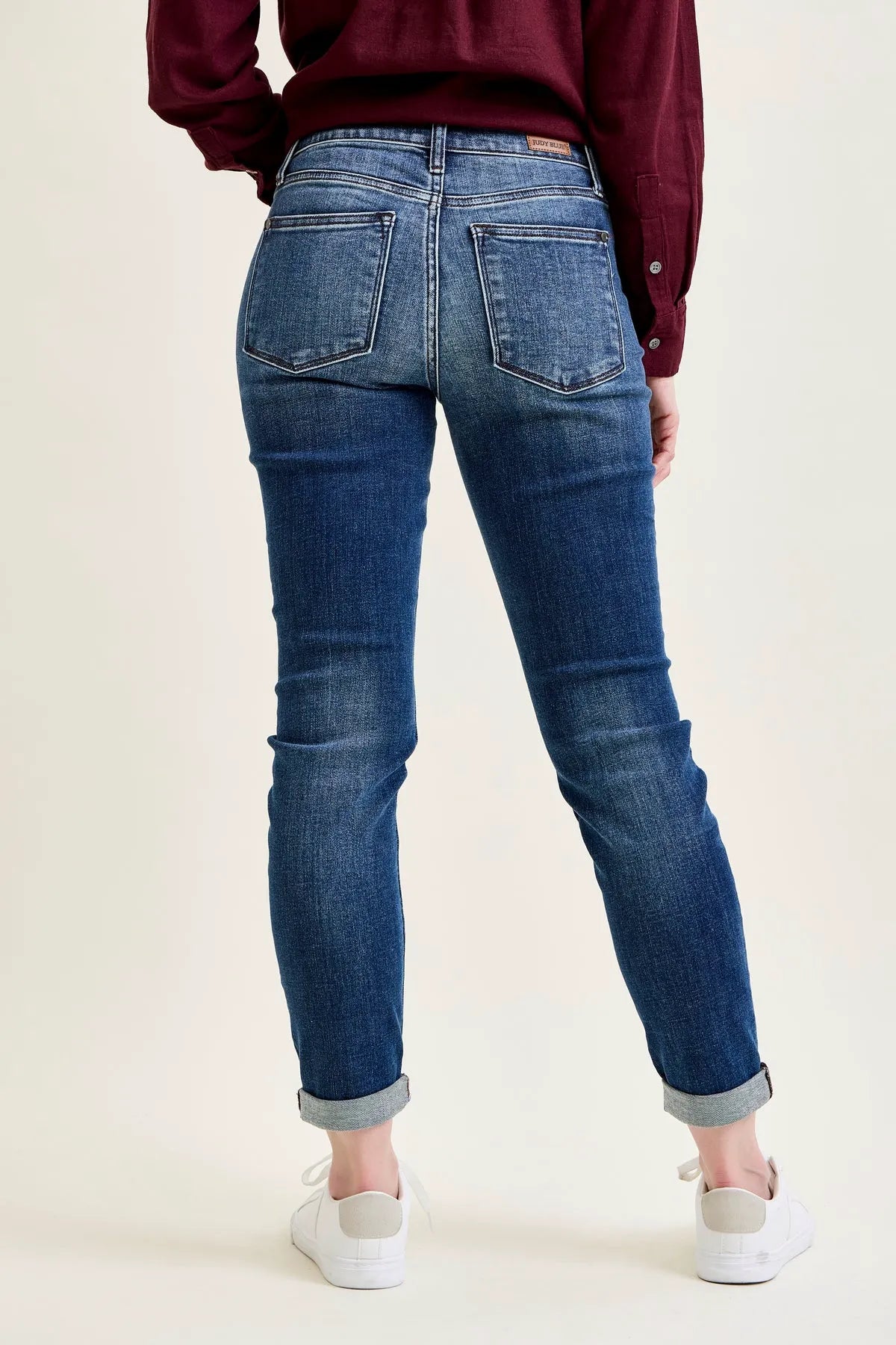 Lara Classic Cuffed Slim Fit
