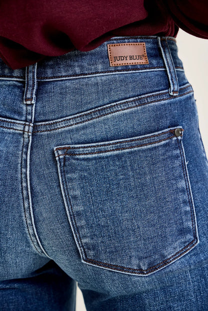 Lara Classic Cuffed Slim Fit