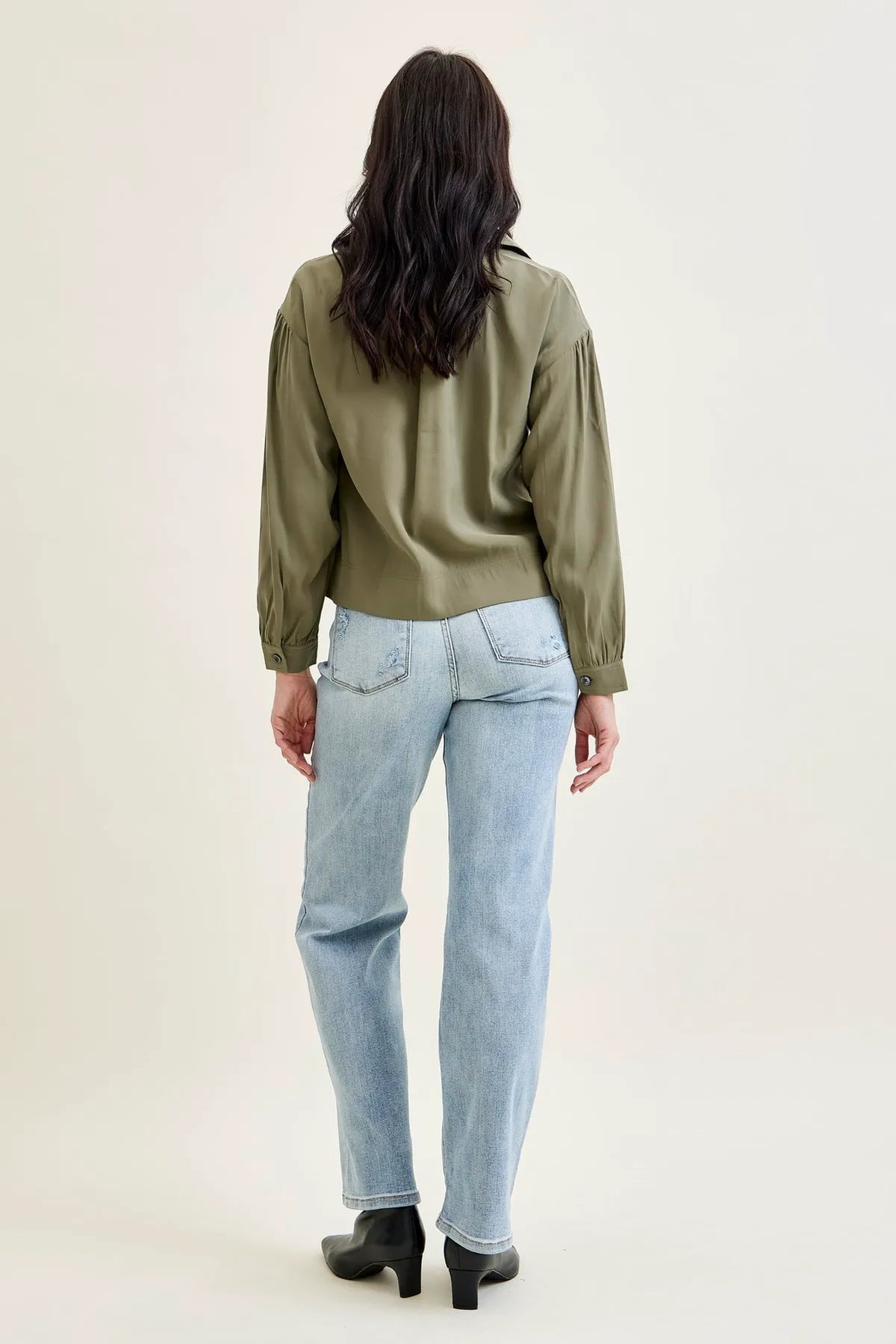 Kimberly Light Wash Straight Leg Jeans