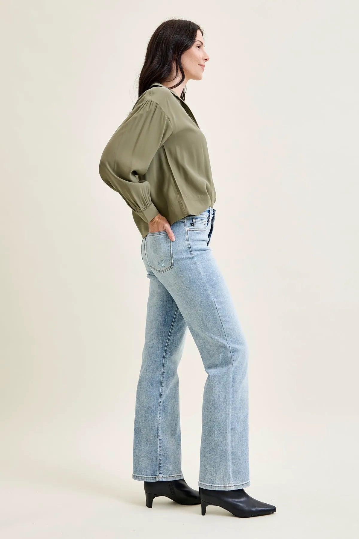 Kimberly Light Wash Straight Leg Jeans