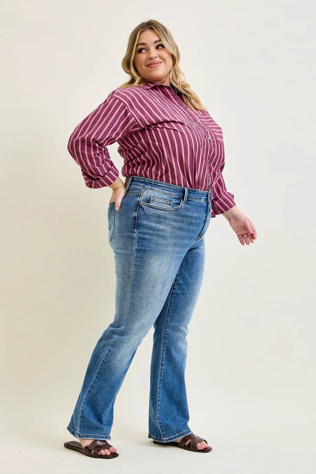 Daisy Vintage Bootcut - PLUS