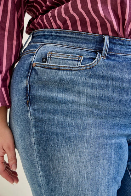 Daisy Vintage Bootcut - PLUS