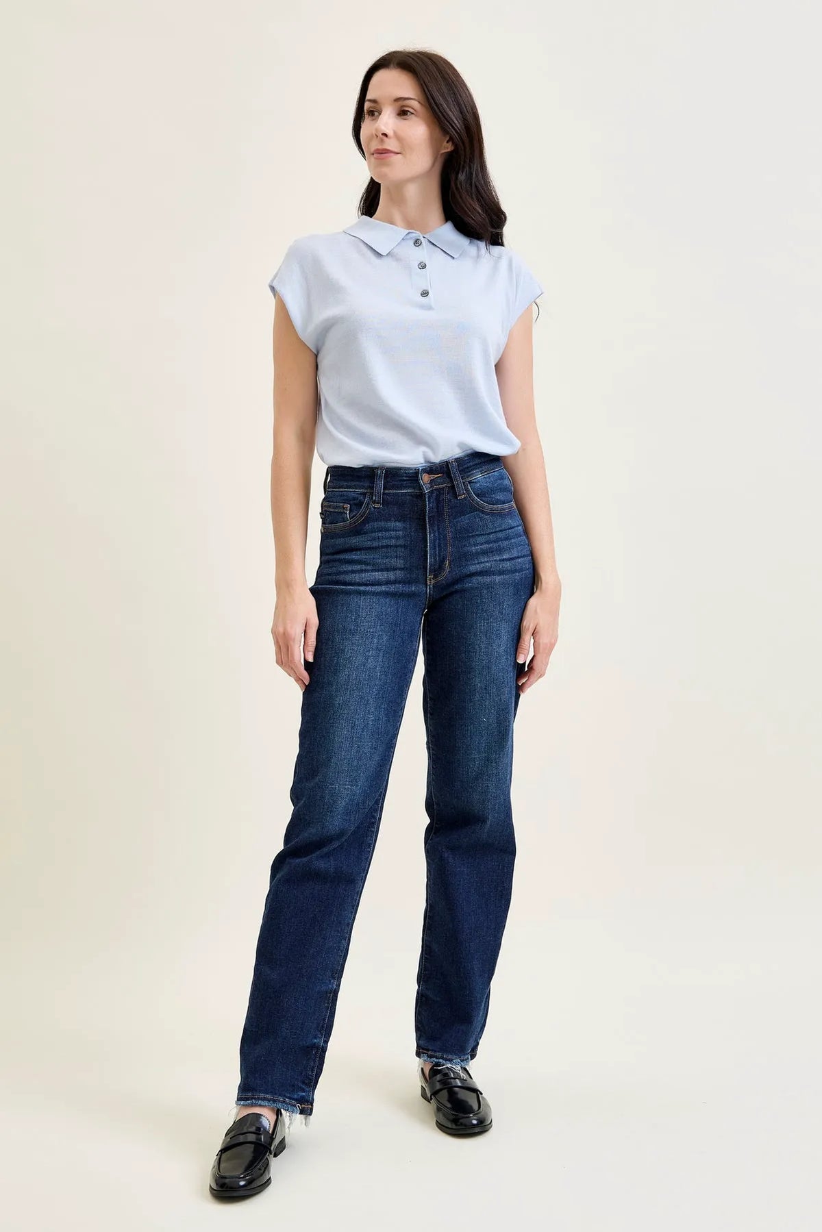 Kimberly Straight Leg with Fray Hem