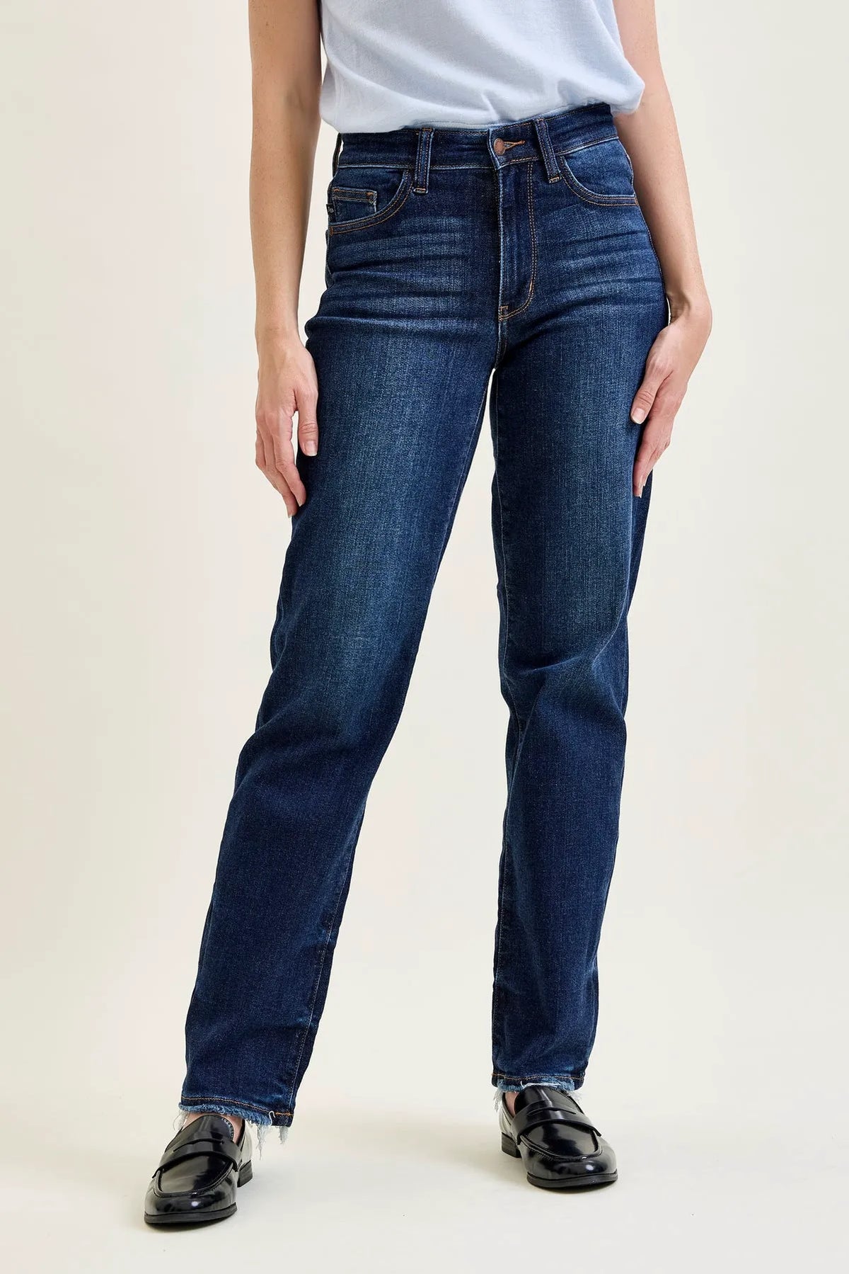 Kimberly Straight Leg with Fray Hem