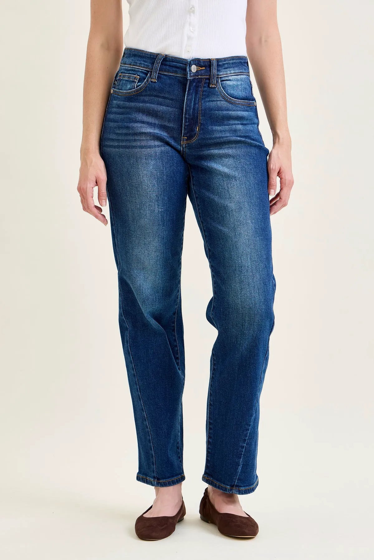 Kimberly Side Seam Detail Straight Jeans