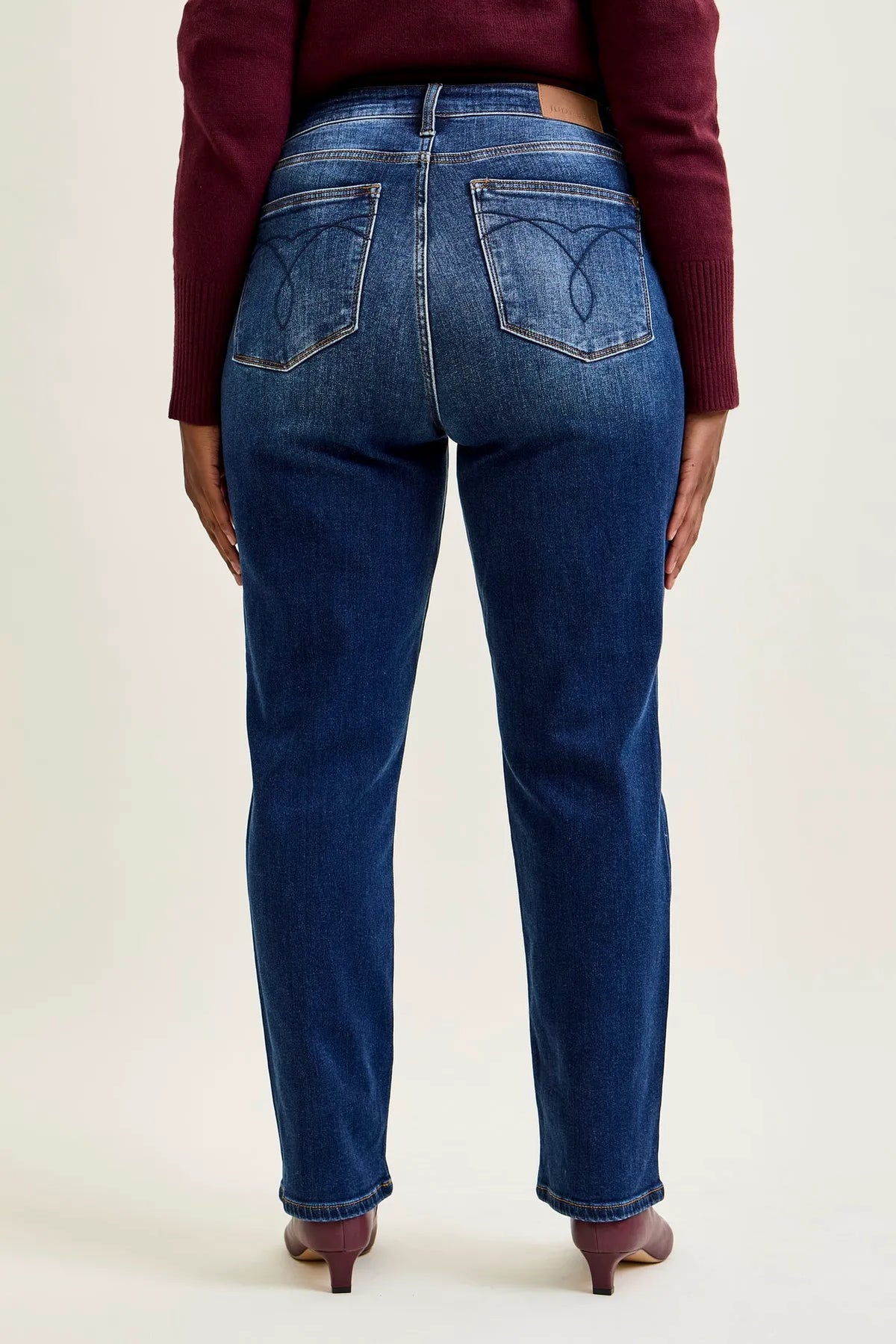 Tracy Vintage Wash ThermaDENIM Straight Fit - PLUS