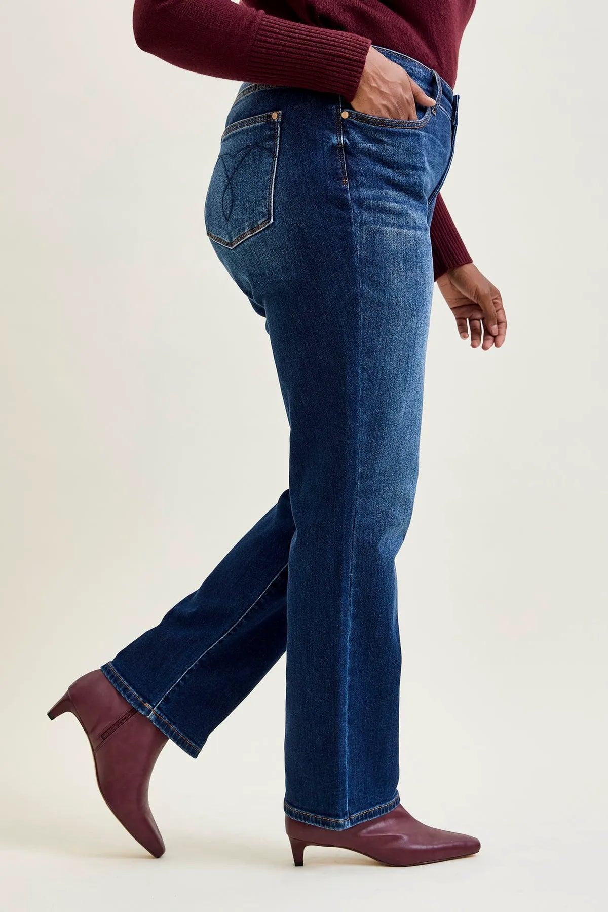 Tracy Vintage Wash ThermaDENIM Straight Fit - PLUS
