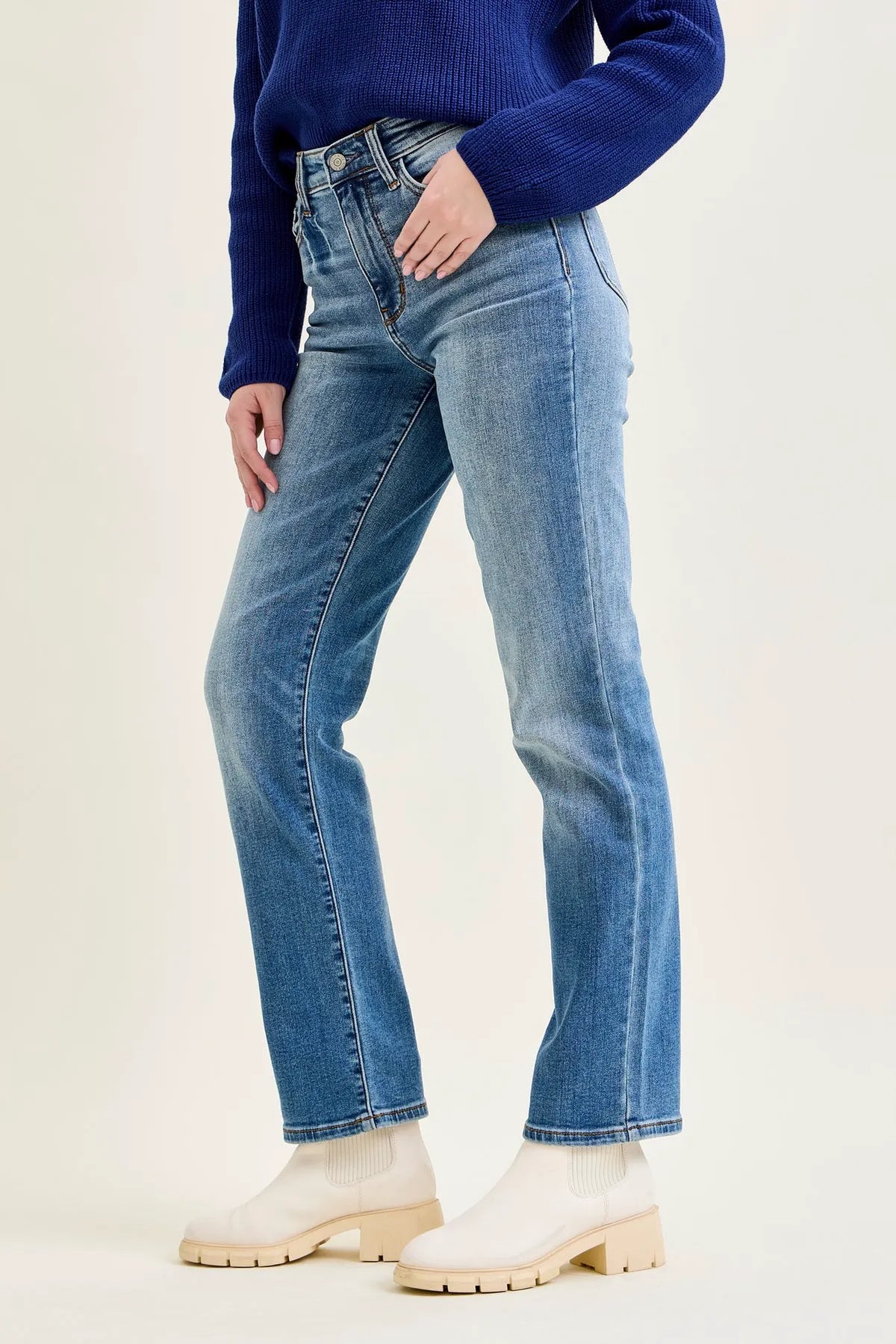 Delaney Vintage Wash ThermaDENIM Straight Fit