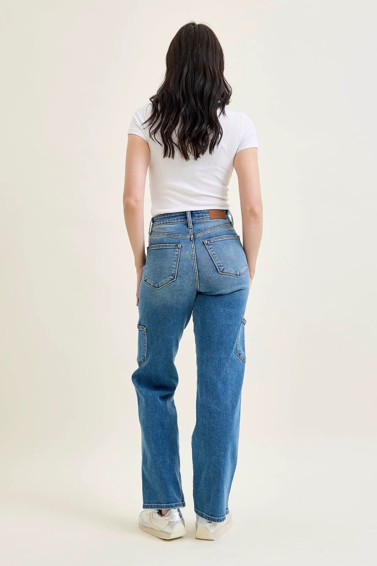 Brenda 90's Straight Vibes