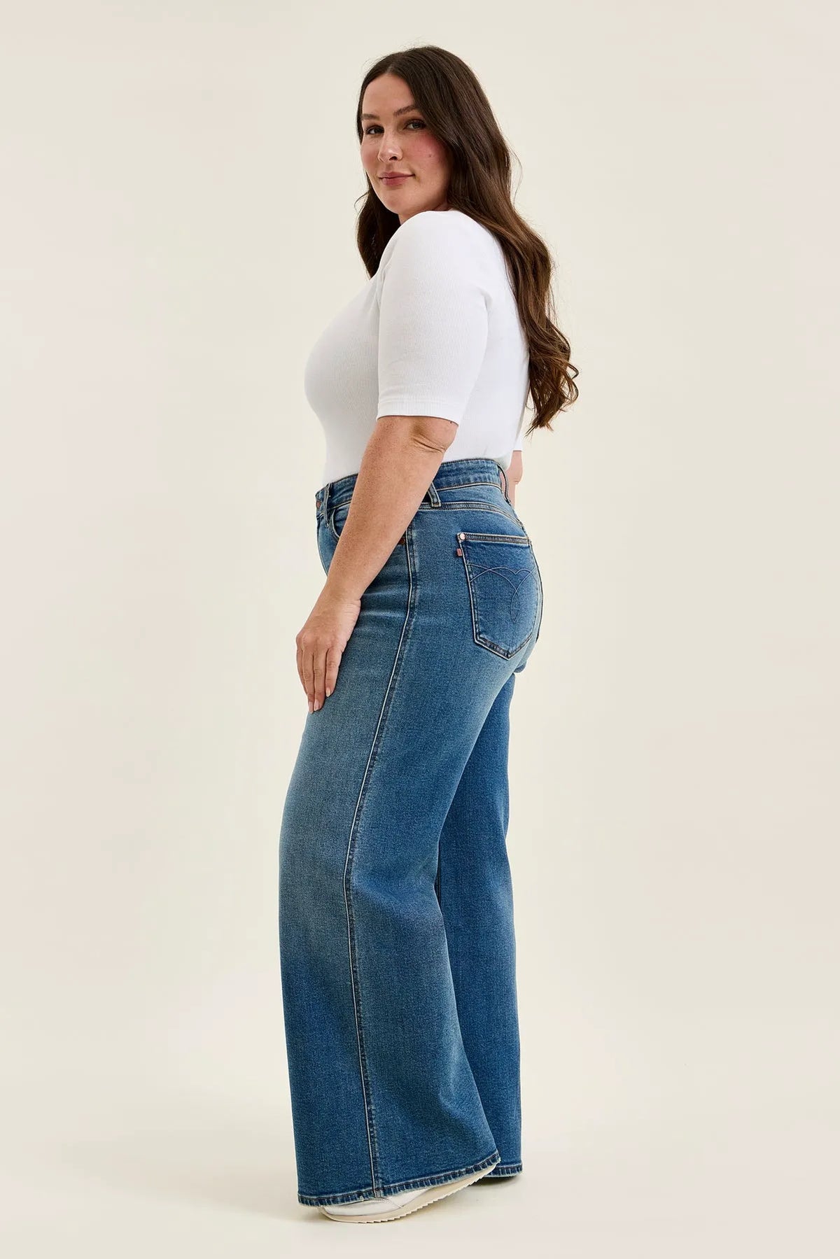 Lux Retro Wide - PLUS