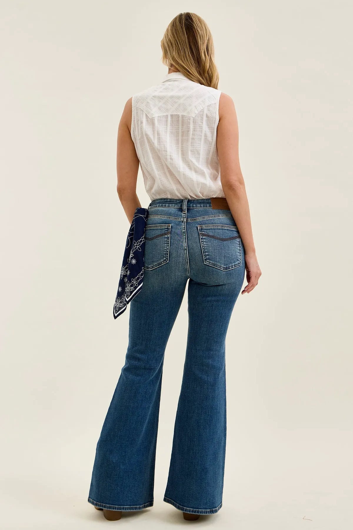 Jaqueline Flare With Triple-Needle Pockets And a Bandana