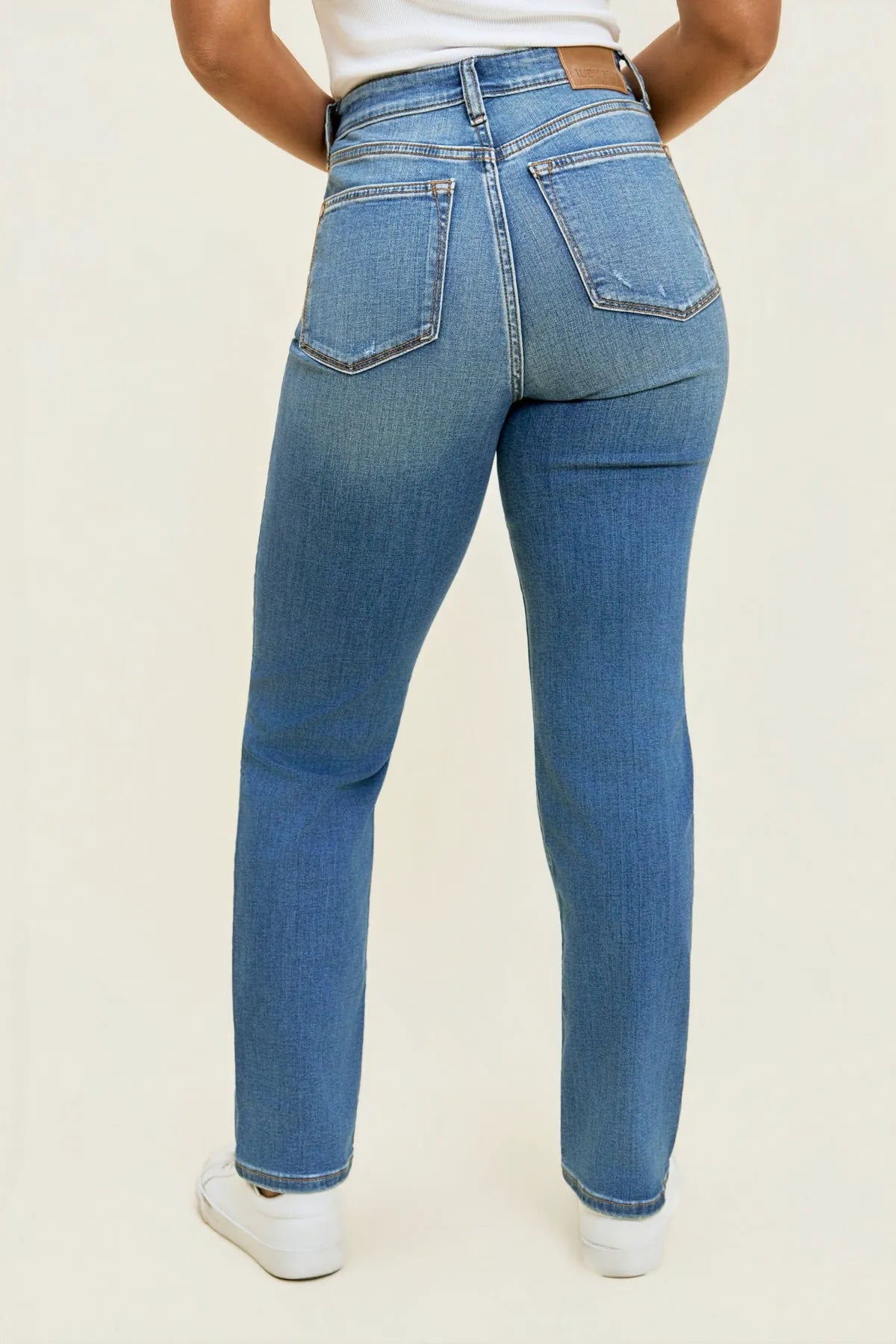 Kimberly Straight Fit (Dark Wash)