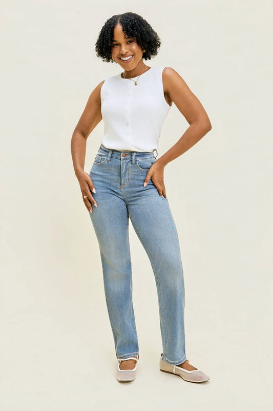 Kimberly Straight Fit (Medium Wash)