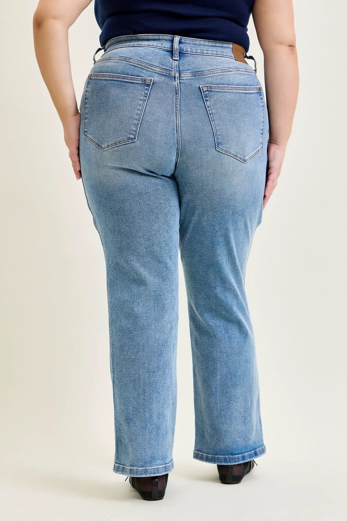 Kimberly Vintage Straight Fit - PLUS