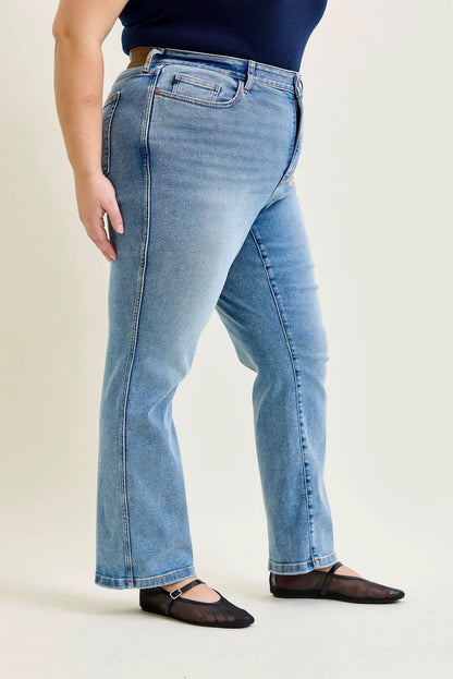 Kimberly Vintage Straight Fit - PLUS