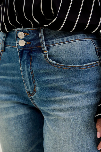 Billie Boyfriend With Cross-Back Belt Loops