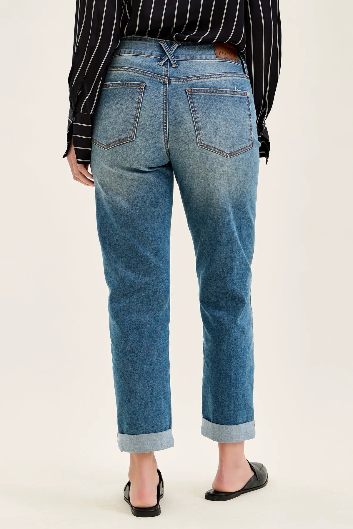 Billie Boyfriend With Cross-Back Belt Loops