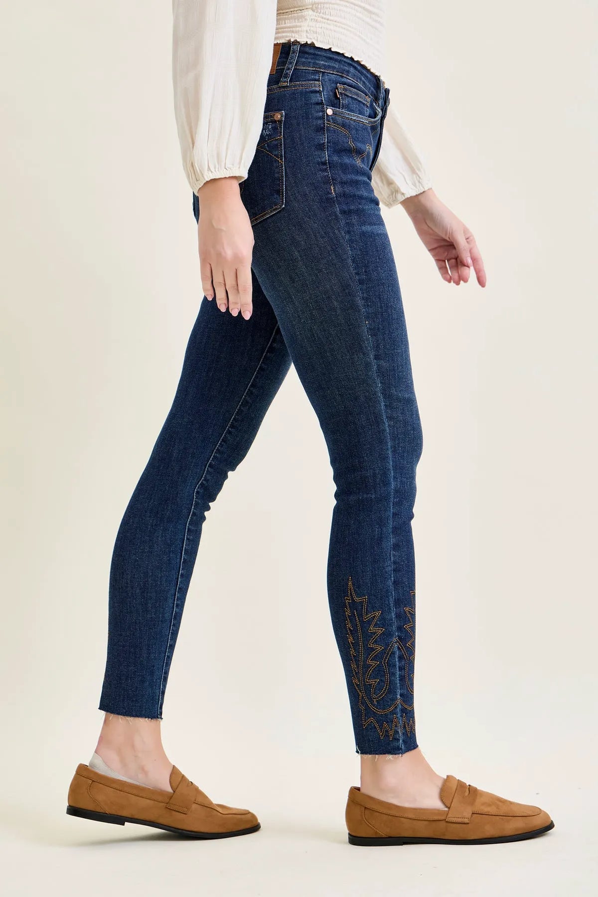Sienna Skinny With Western Embroidery Detail