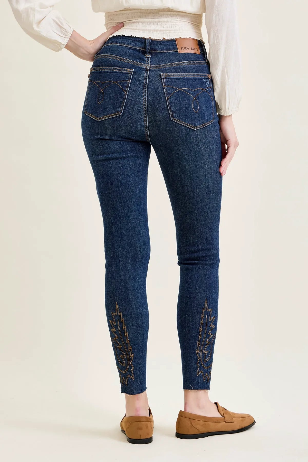 Sienna Skinny With Western Embroidery Detail