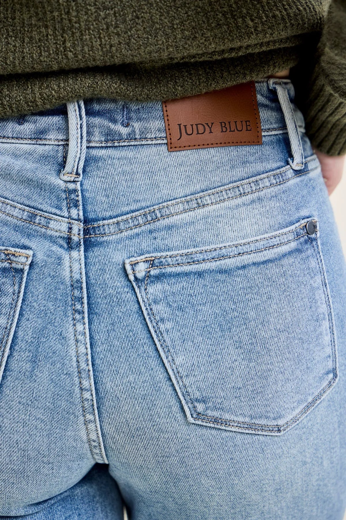 Lux Front Yoke Retro Wide Leg Jeans