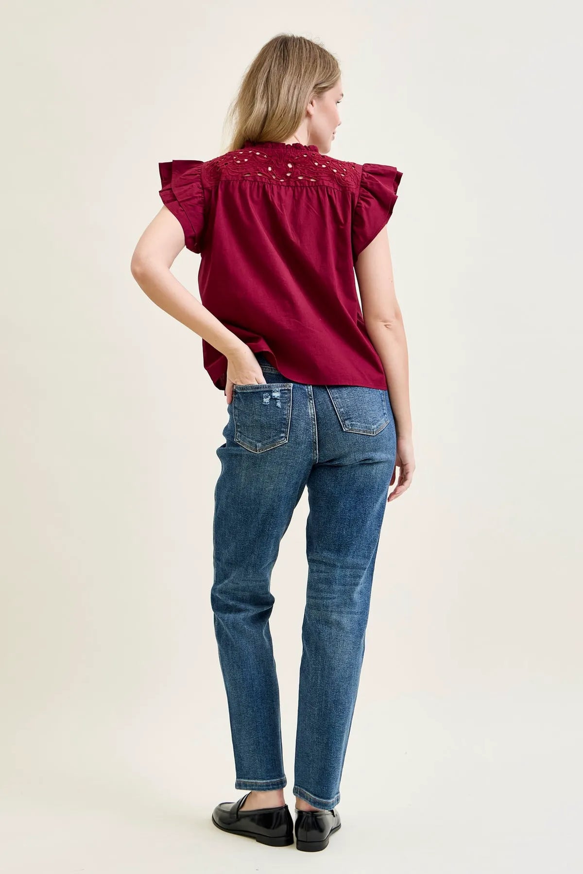 Kimberly Rigid Magic Straight Jeans