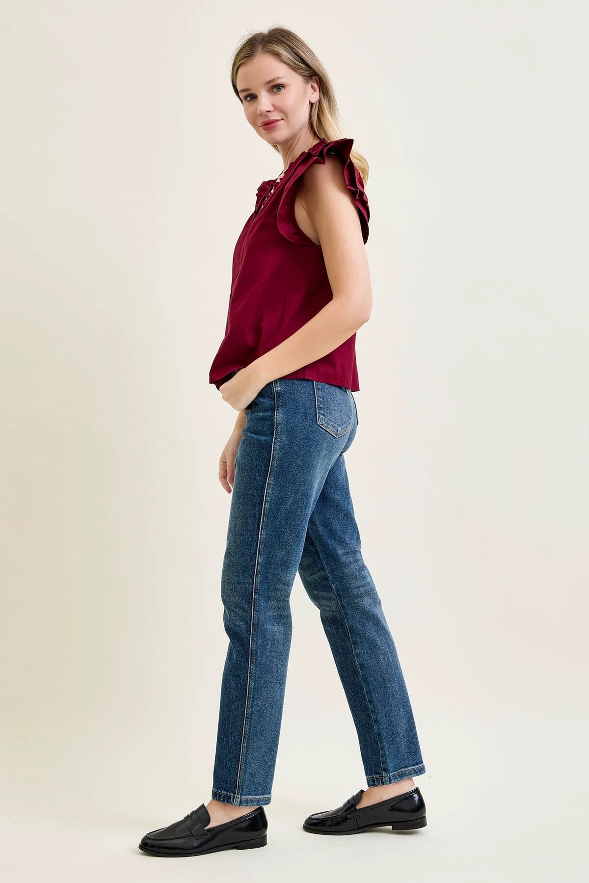 Kimberly Rigid Magic Straight Jeans