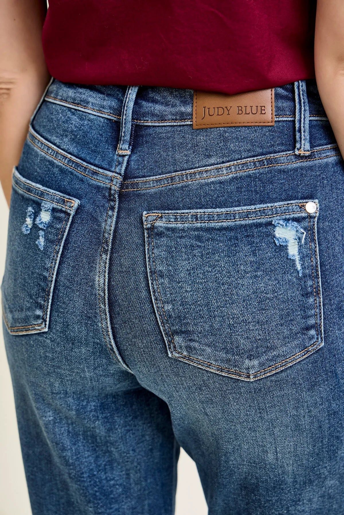 Kimberly Rigid Magic Straight Jeans